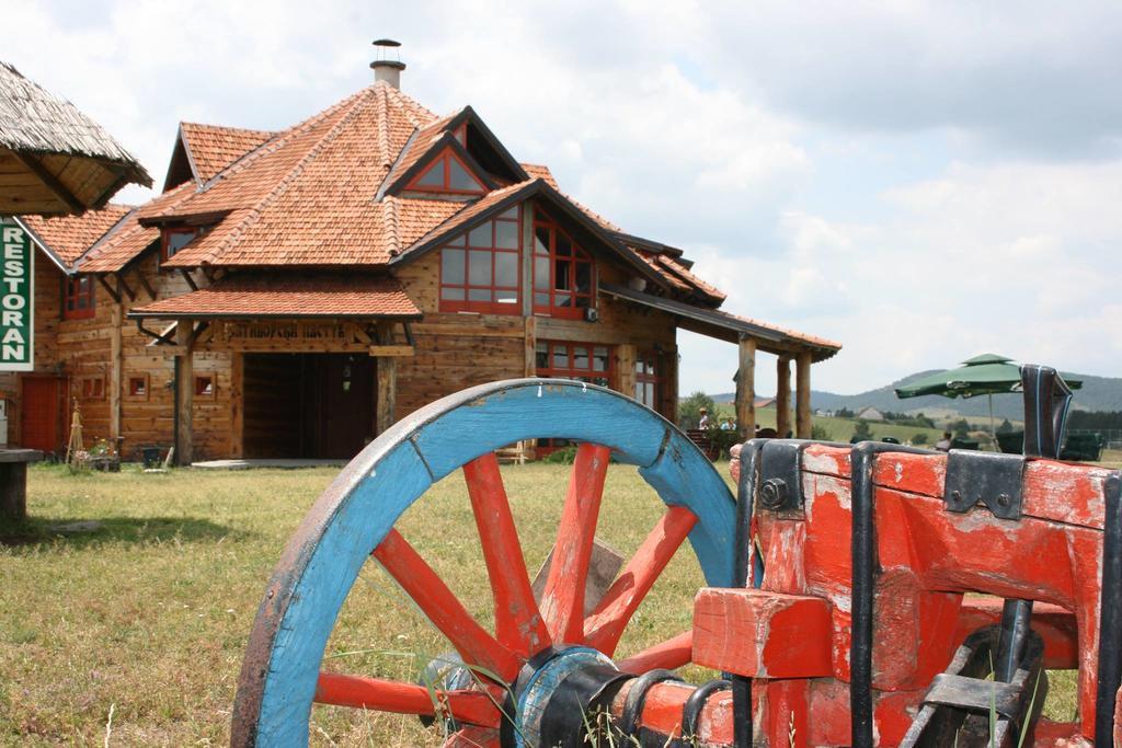 Guest House Zlatiborski Pastuv Exterior photo