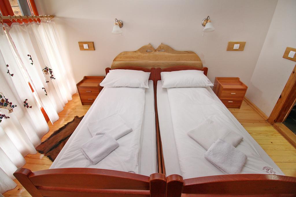 Guest House Zlatiborski Pastuv Exterior photo